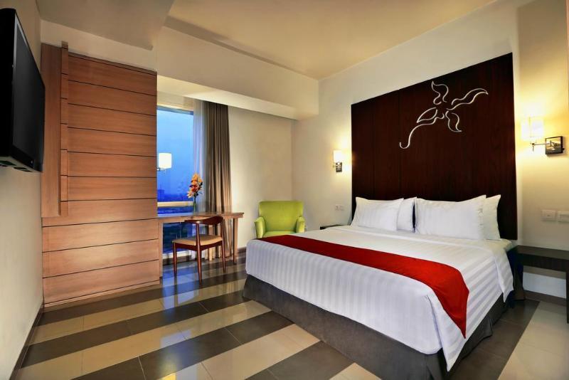 Hotel Atria Residences Gading Serpong 4*